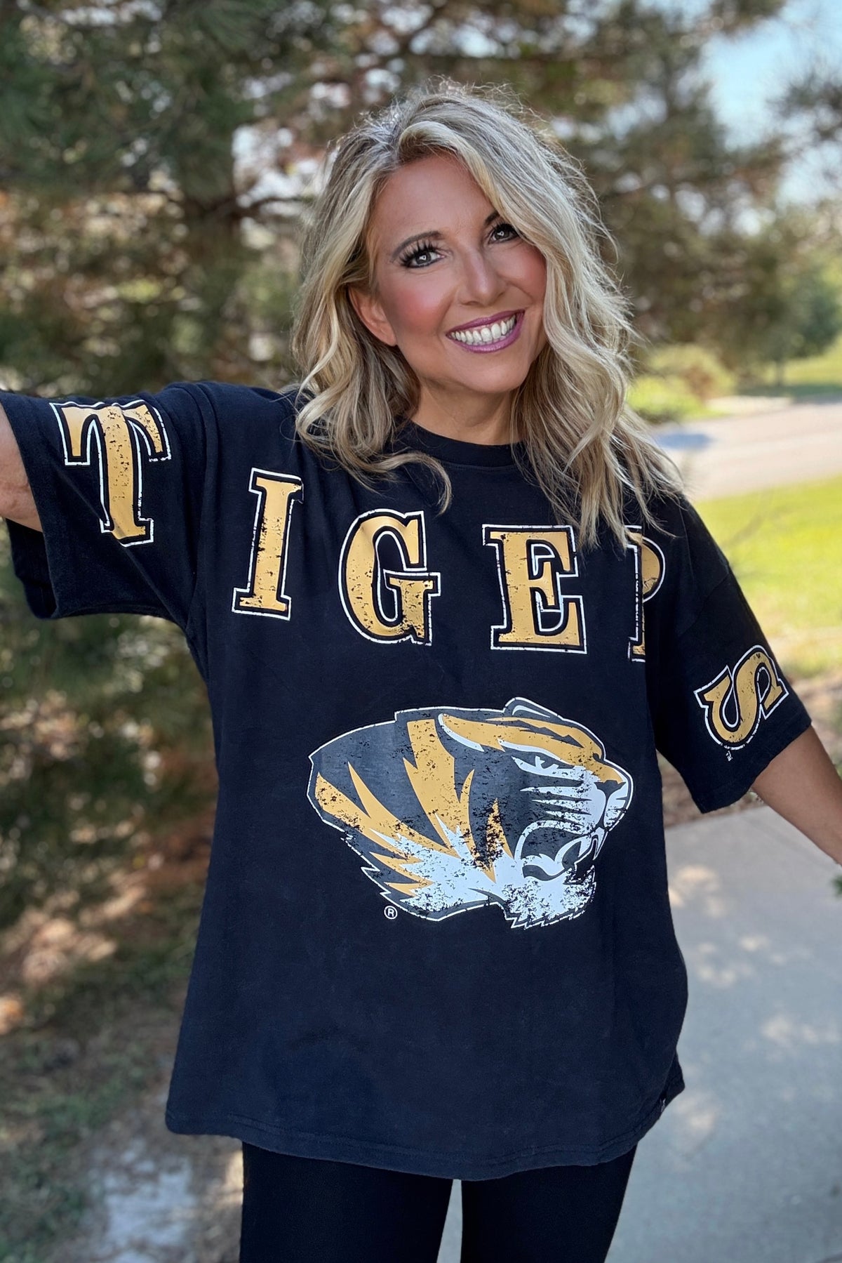 Mizzou South Split Oversize Tee : Black