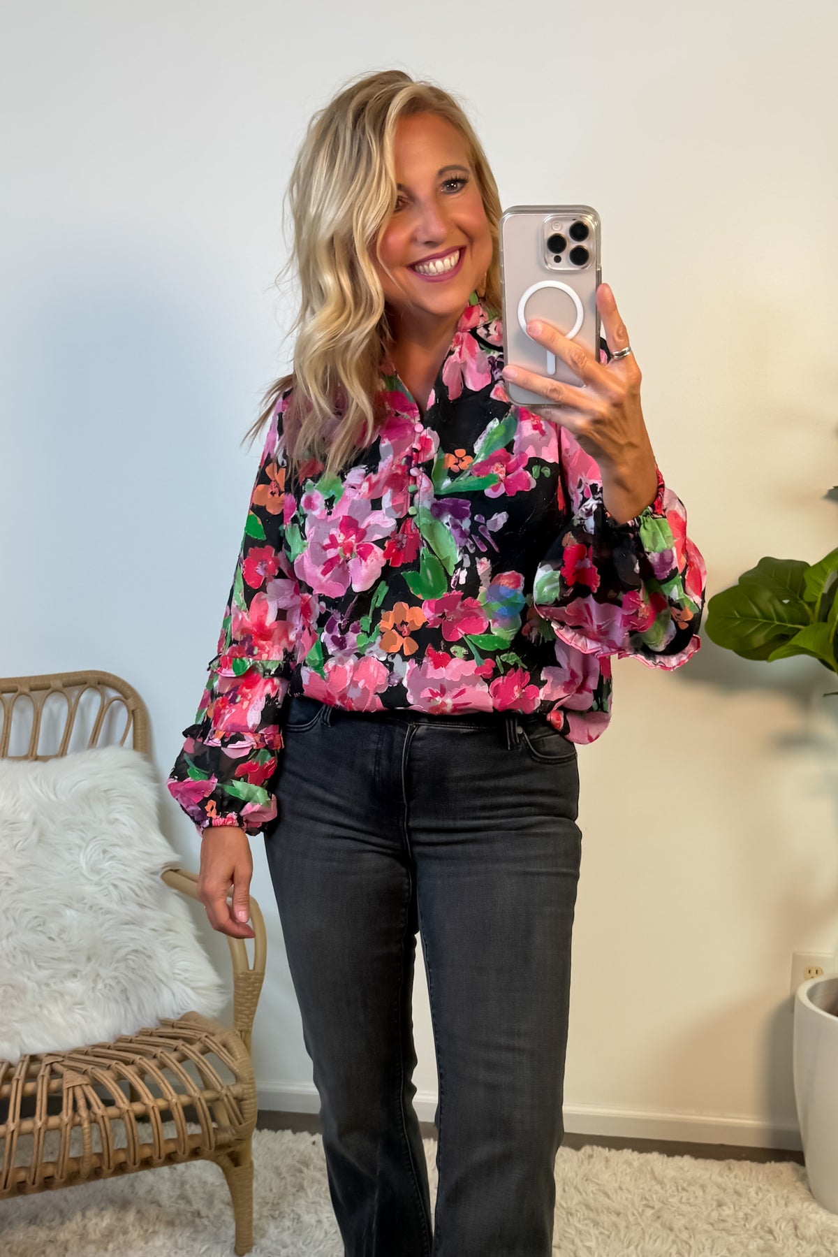 Nevelle Floral Jacquard Chiffon Blouse : Black