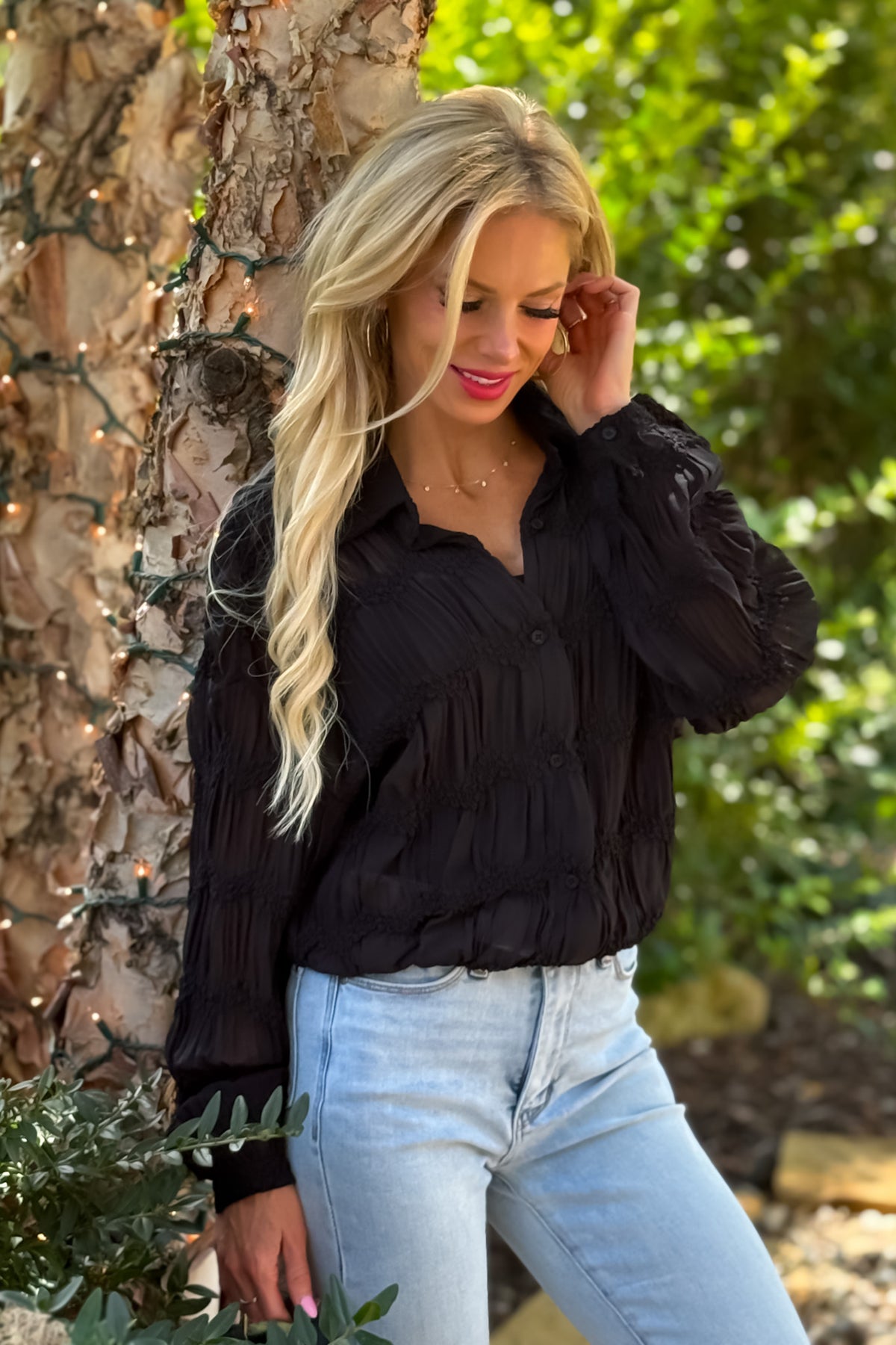 Niomee Romantic Sheer Textured Blouse : Black