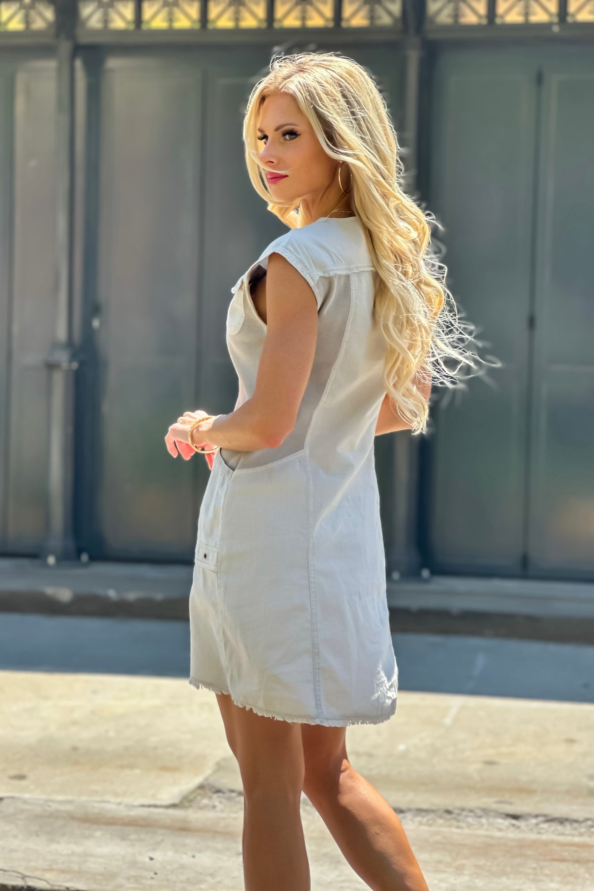 Veida XCVI Snap Front Linen Dress : Stone