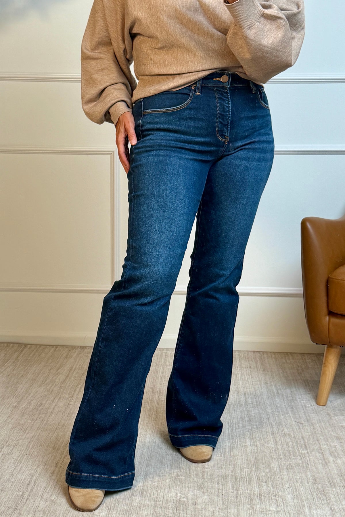 Risen Anise Mid Rise Flare Jeans : Dark