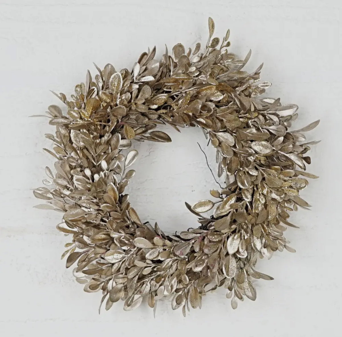 Oak Street Holiday Decor