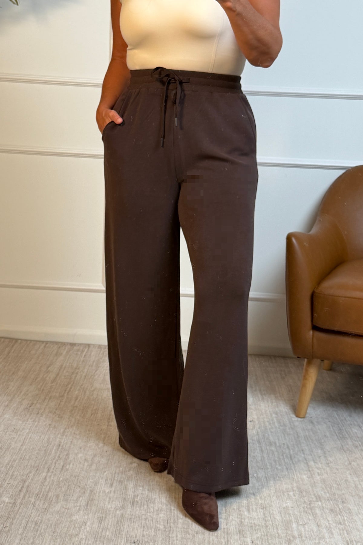 Tess Elastic Waist Pants : Espresso
