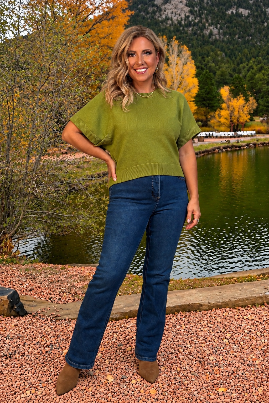 Thessaly Ribbed Trim Relaxed Sweater : Martini Olive
