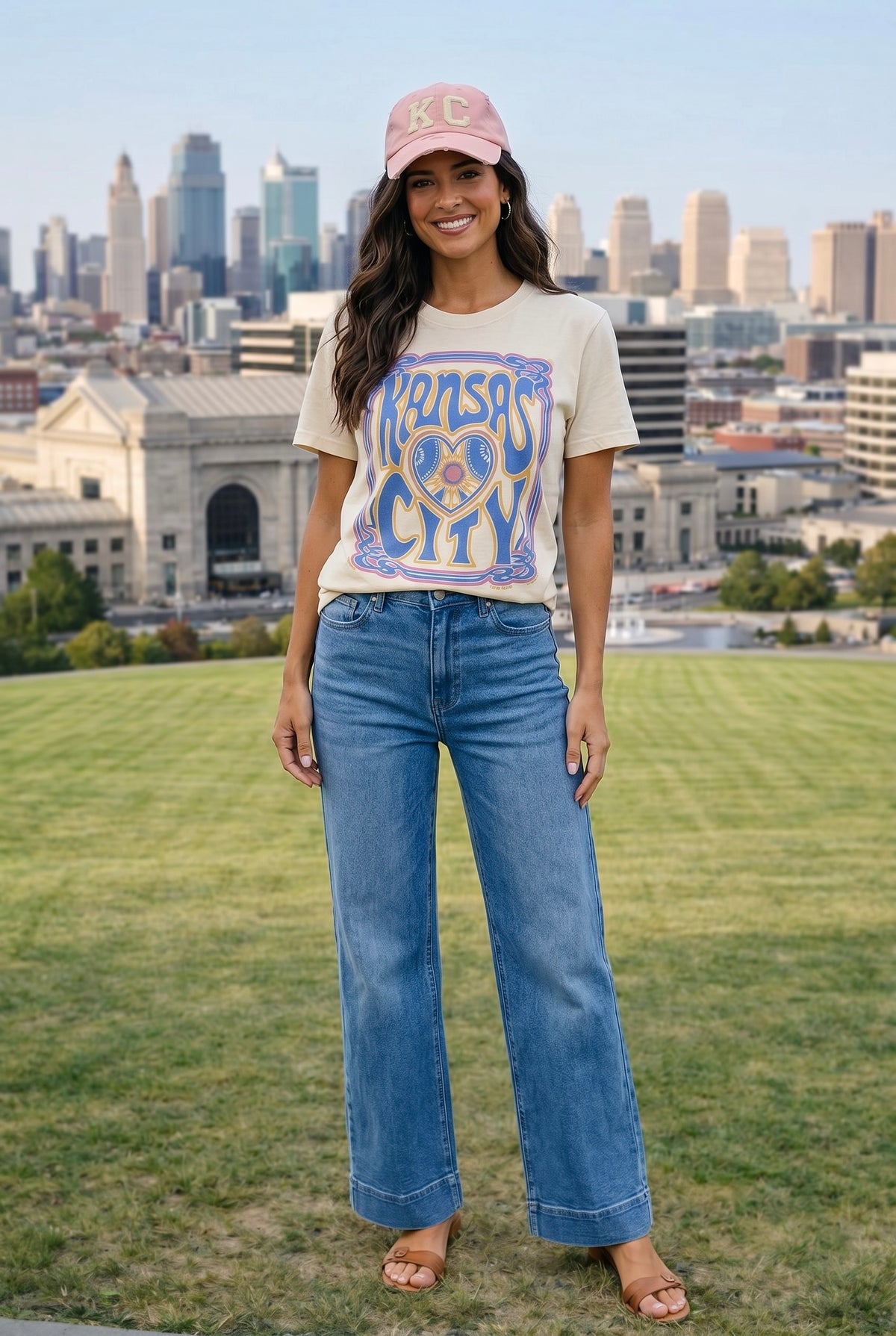 1KC Tacha Kansas City Peace Love KC Tee : Ivory