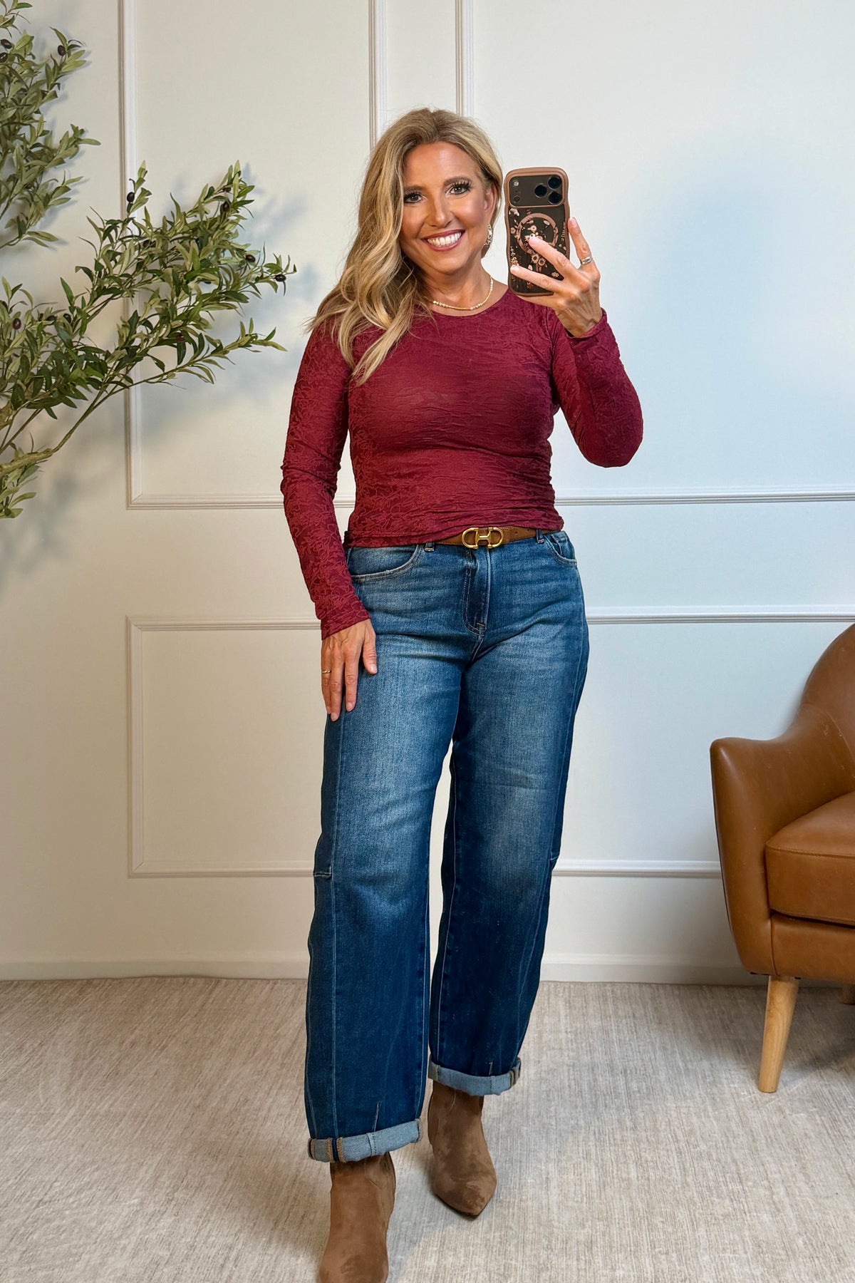Niah Long Sleeve Lace Top : Wine