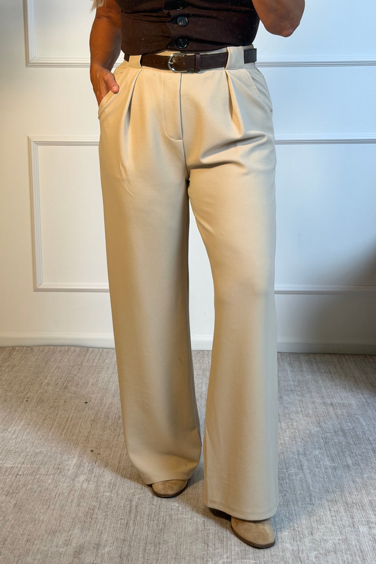 Kalani High Waisted Wide Leg Pants : Beige
