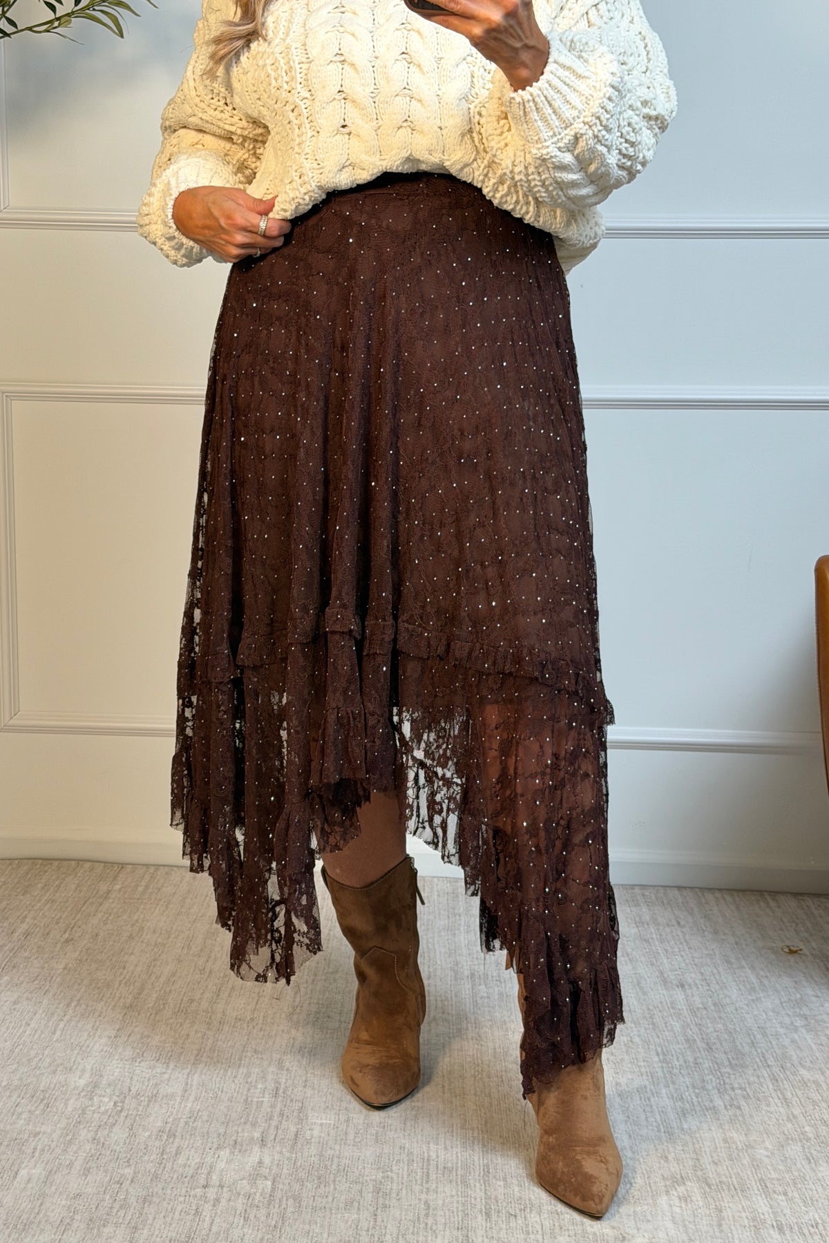 Nina Tiered All Lace Skirt : Brown