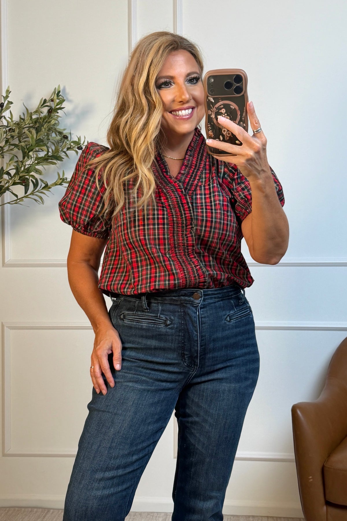 Linnet V-Neck Plaid Top : Red