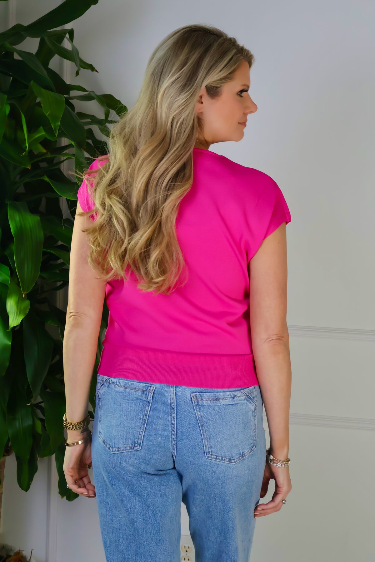 Emma Cap Sleeve V-Neck Top : Pink