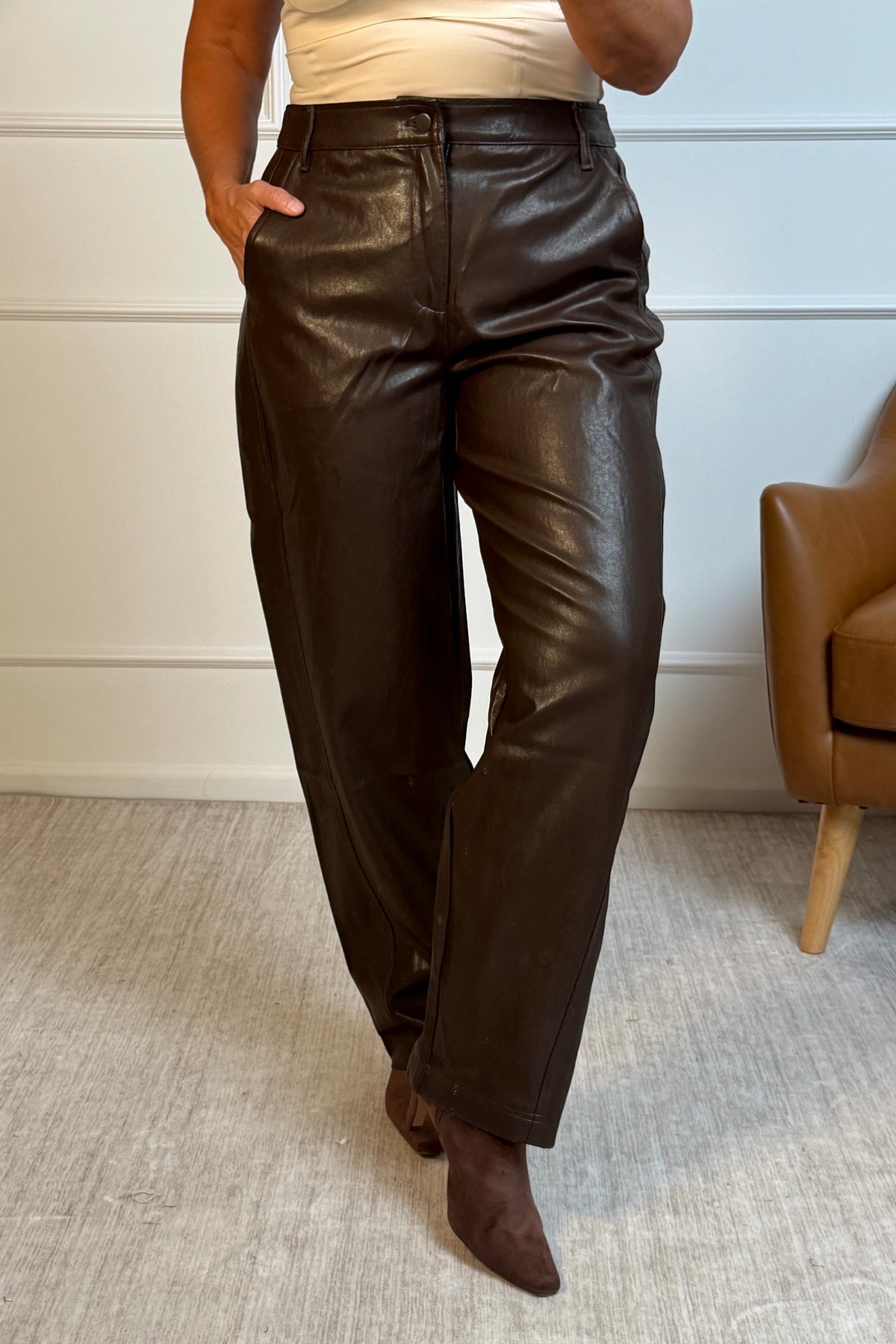 Tribal Cerelia Barrel Pants : Saddle Brown