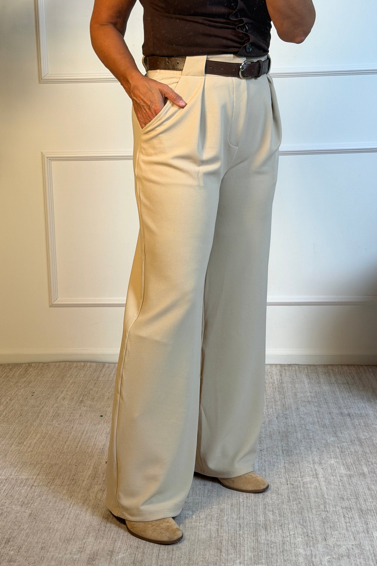 Kalani High Waisted Wide Leg Pants : Beige