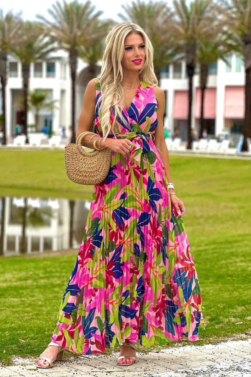 Tribal Brylee Sleeveless Plisee Dress : Teaberry