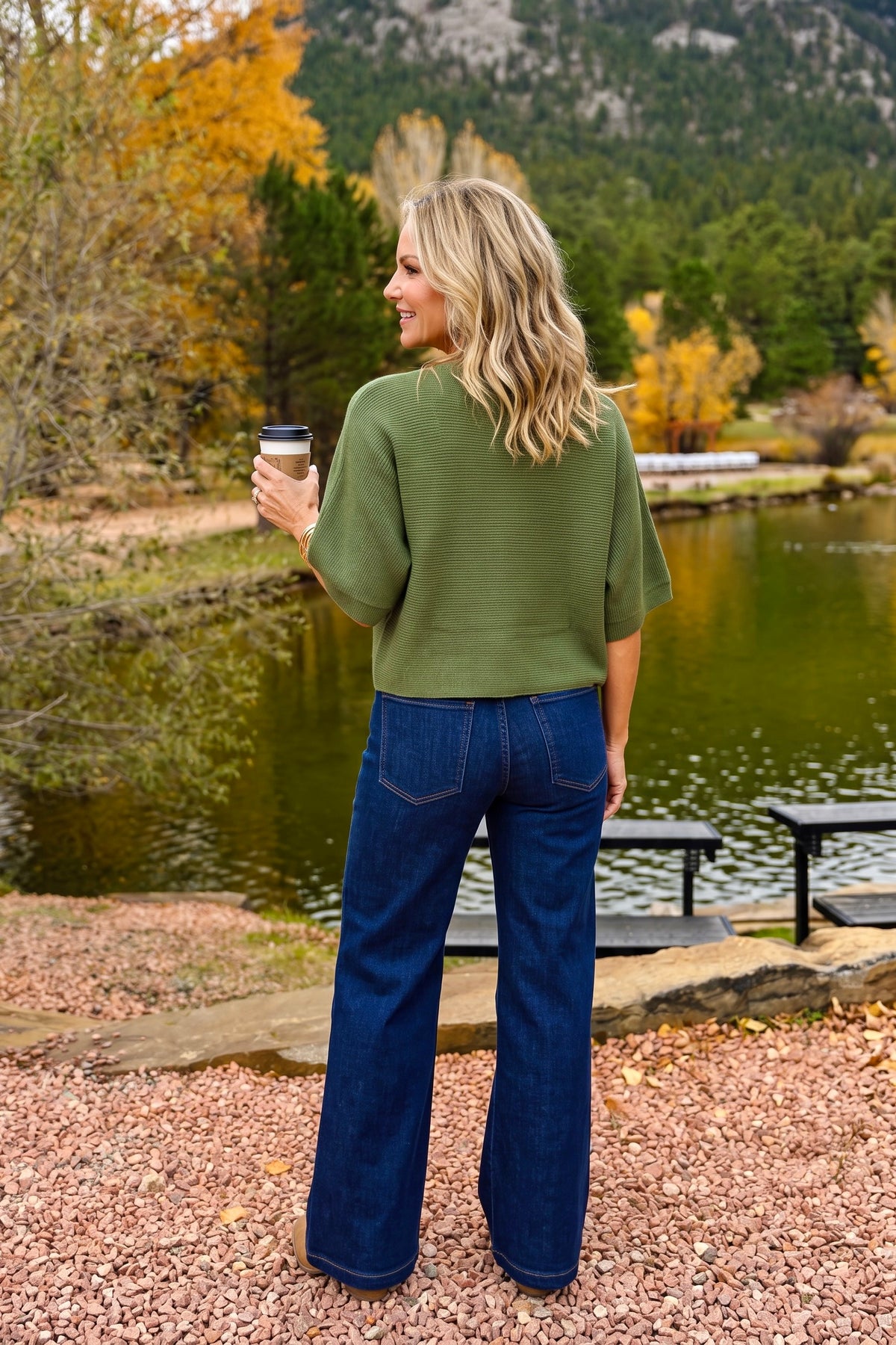 Moara Short Sleeve Turtle Neck Top : Olive