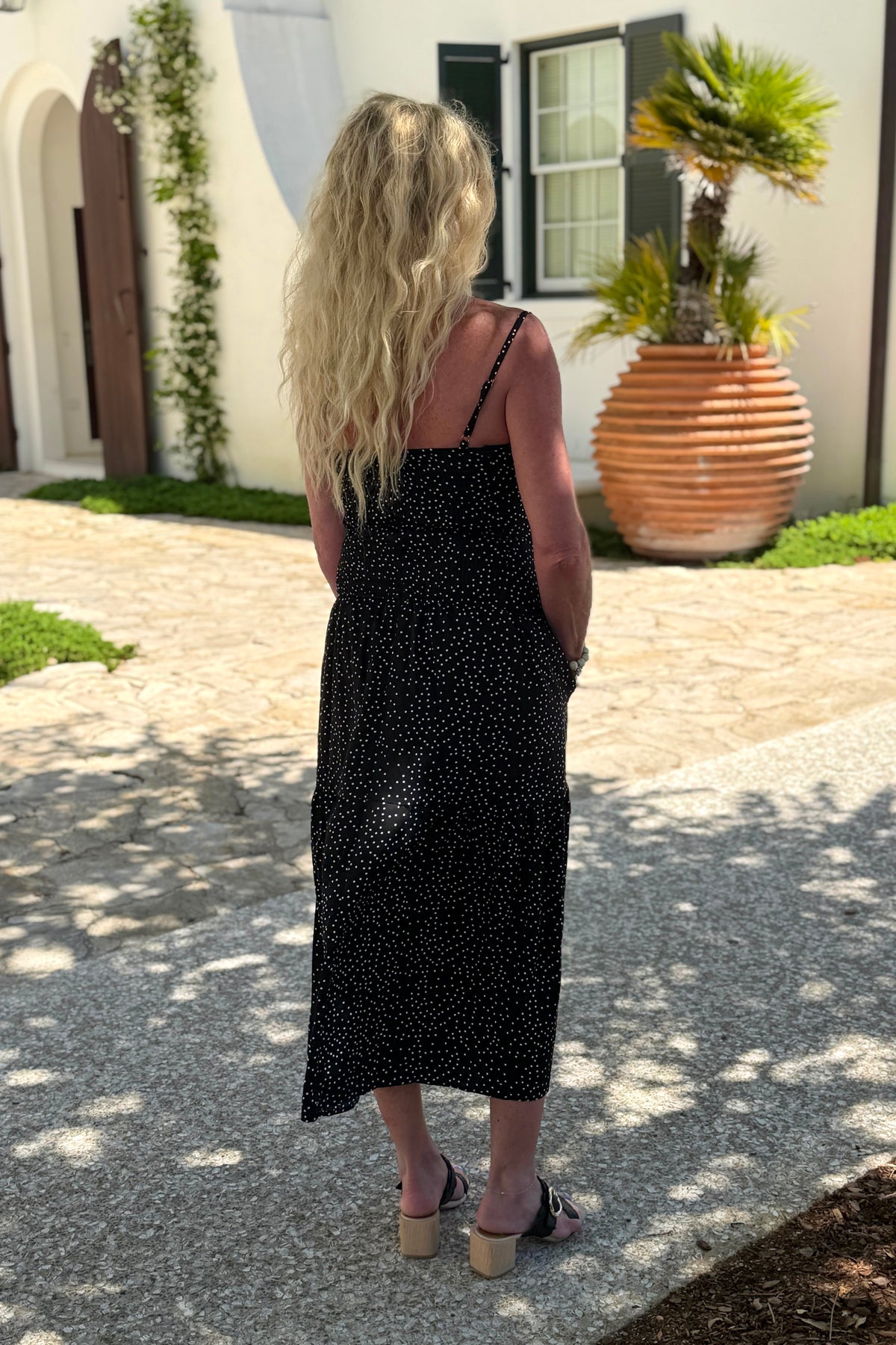 Liana Spotted Sleeveless Dress : Black