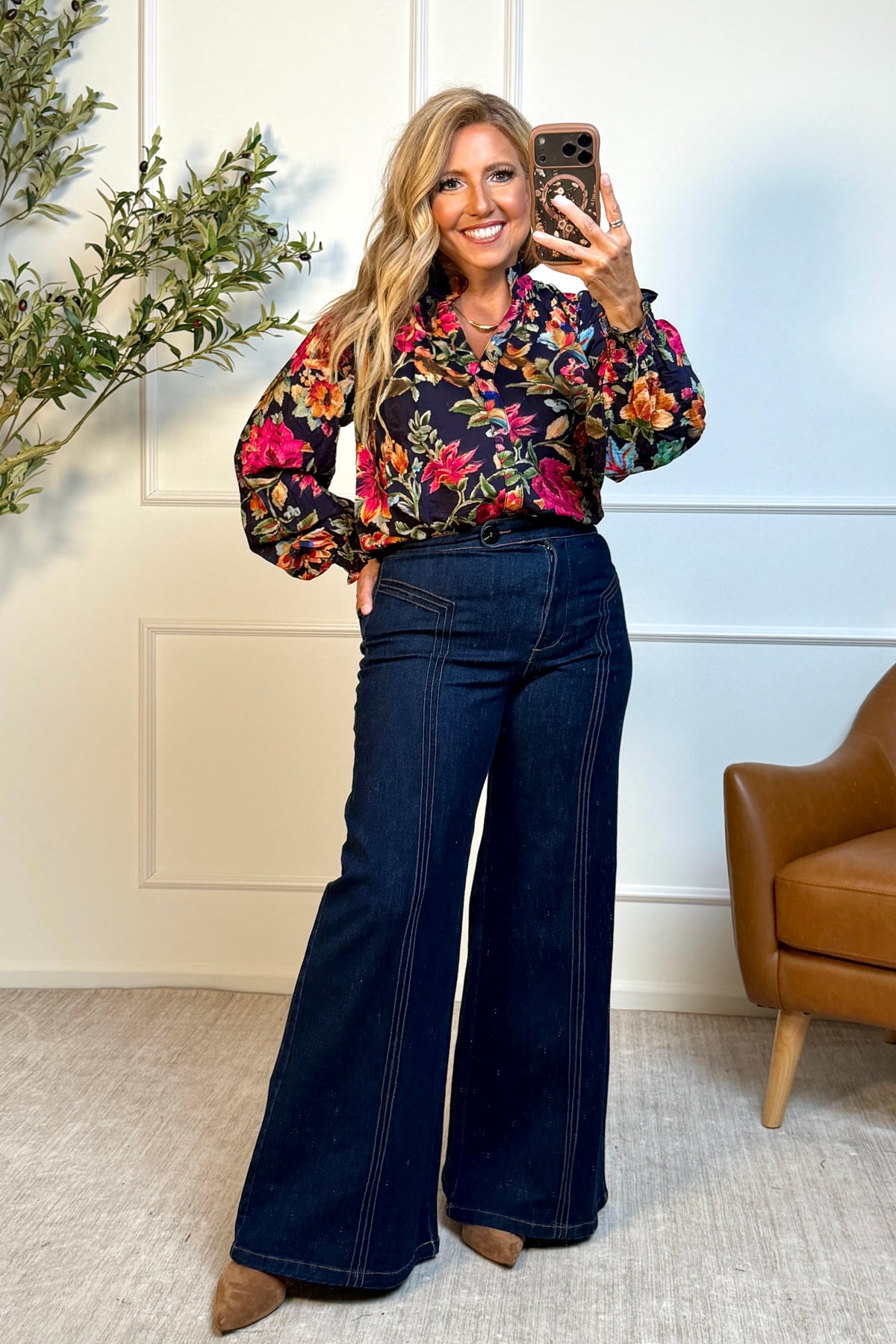 Marcella Vintage Floral Blouse : Navy Multi