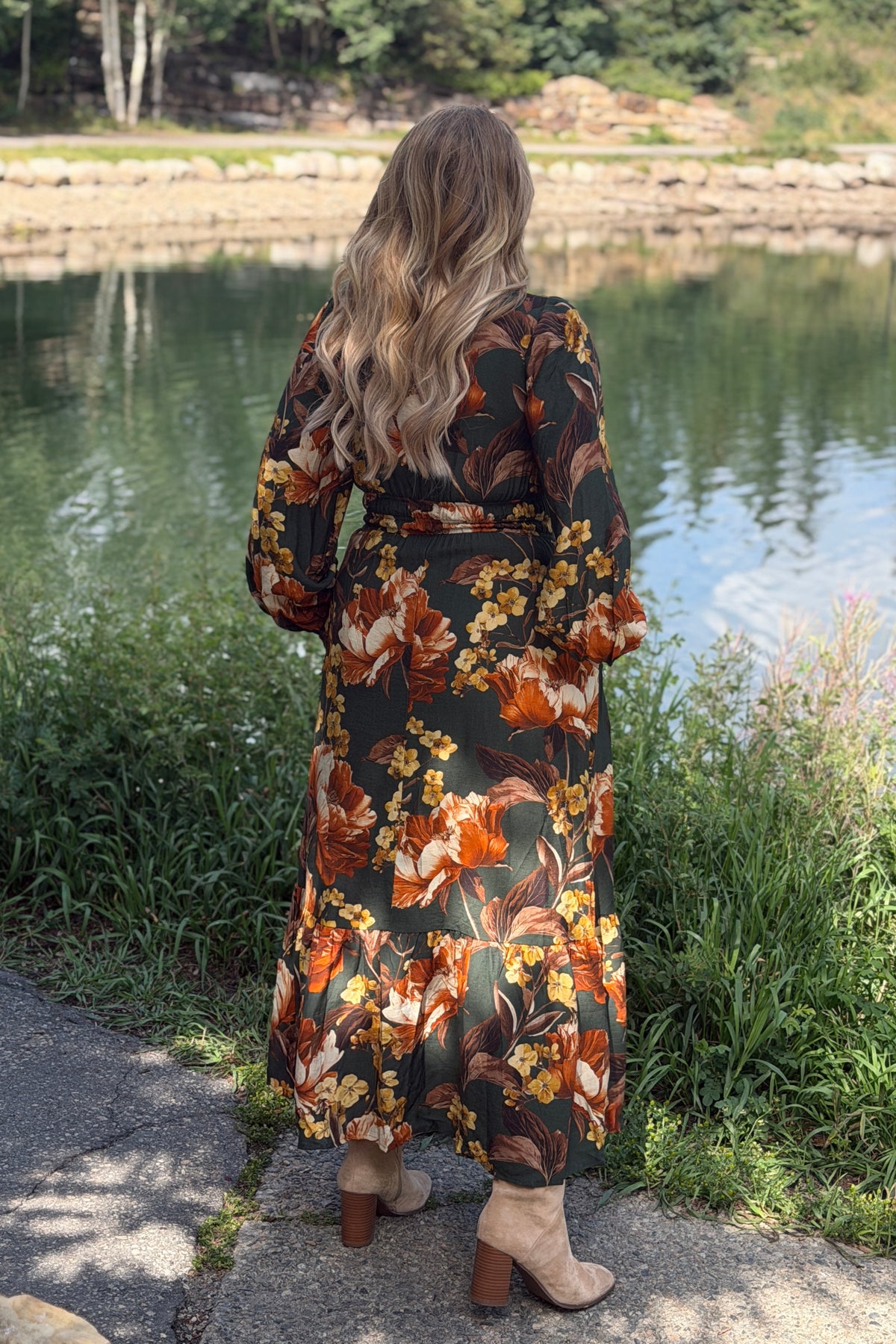 Nathalia Floral Print Midi Dress with a Smocked Empire Waist : Green Multi
