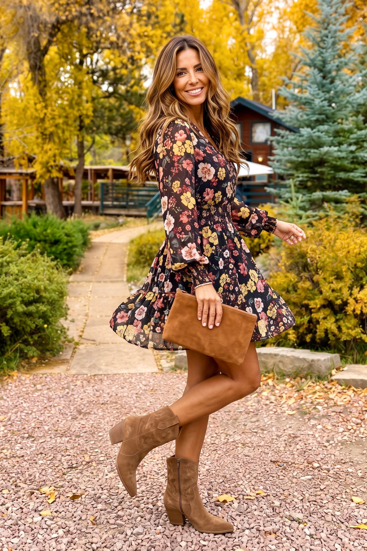 Novella V-Neck Mini Dress : Black/Rust