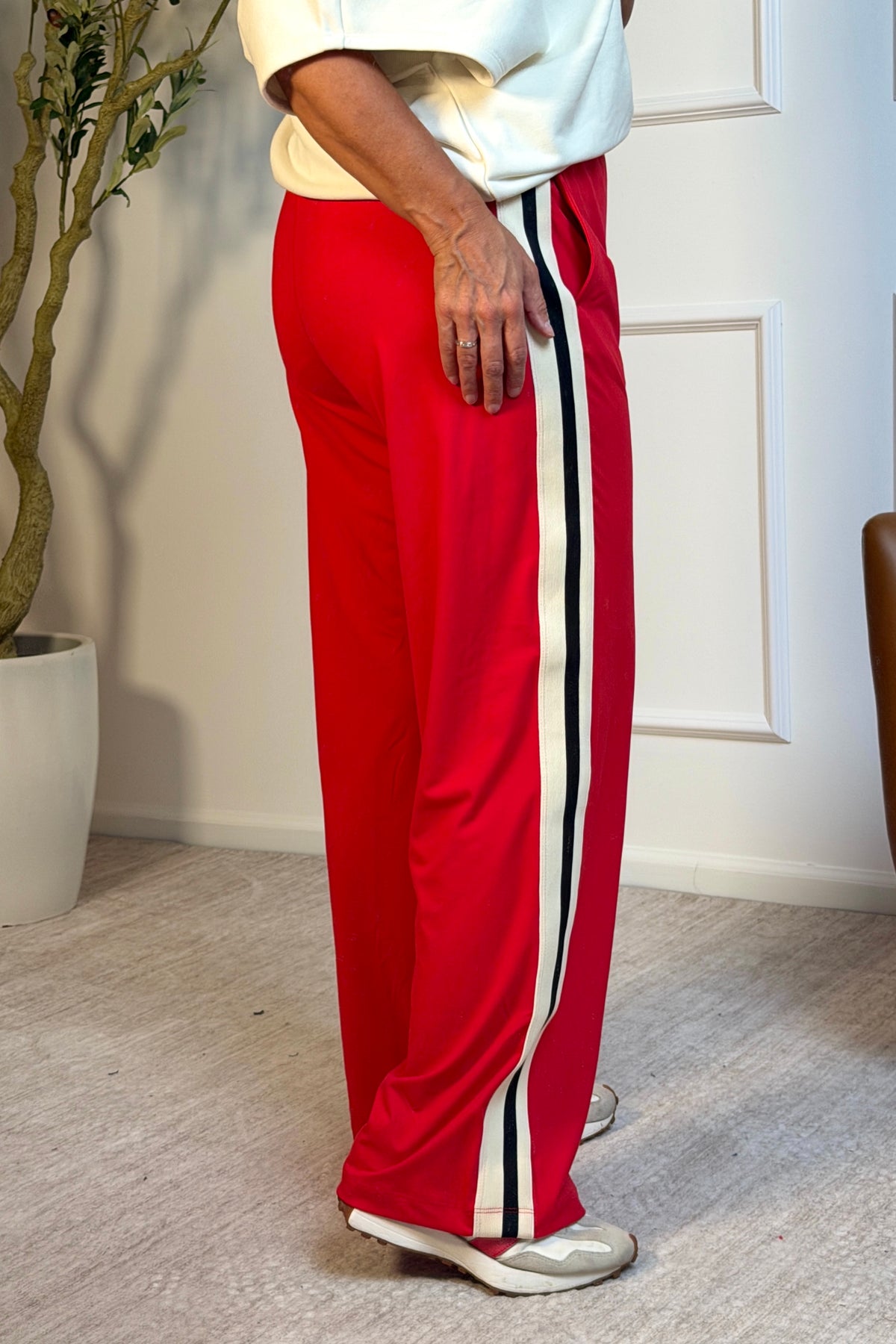 Aerilyn Side Stripped Pants : Red