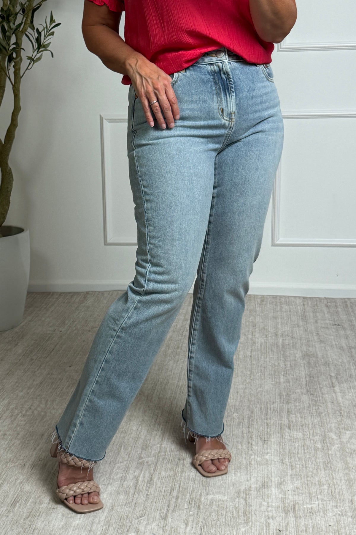 Tribal Diana Curvy Straight 90's Denim : EastCoast