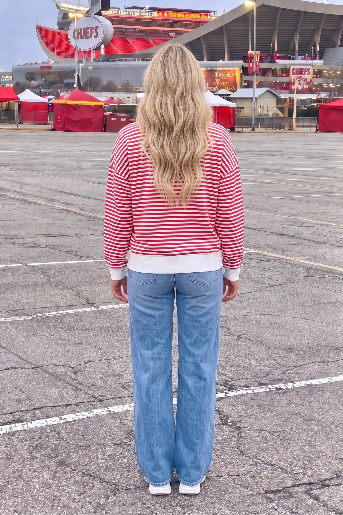 Kansas City Striped Crew Neck Lightweight Sweatshirt : Red