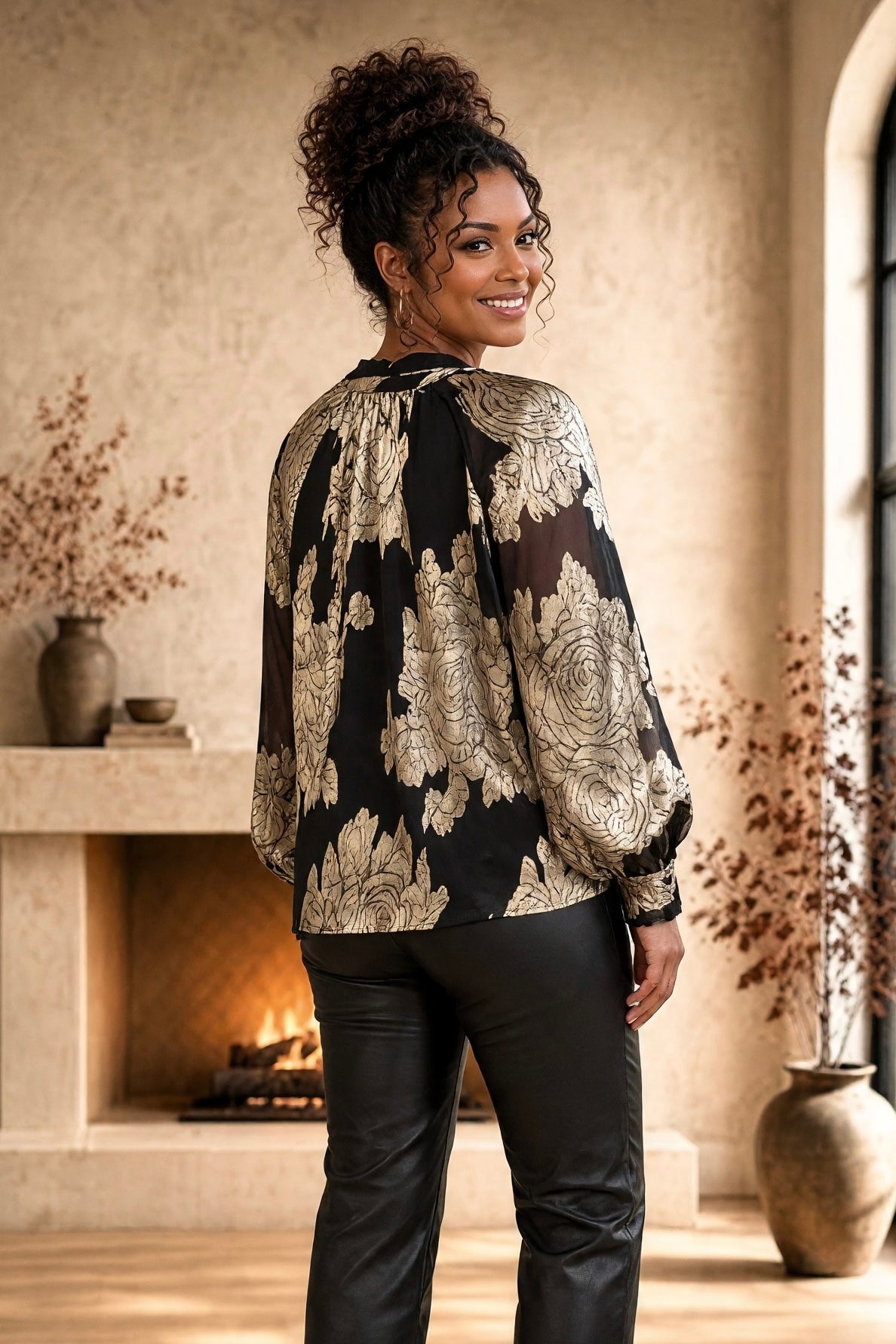 Liverpool Kate Long Sleeve Top : Black Multi