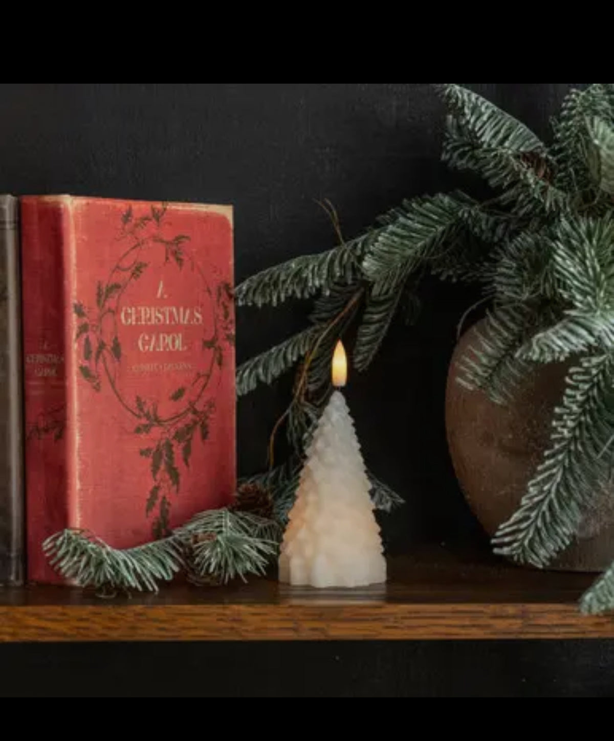 Ragon House Holiday Decor