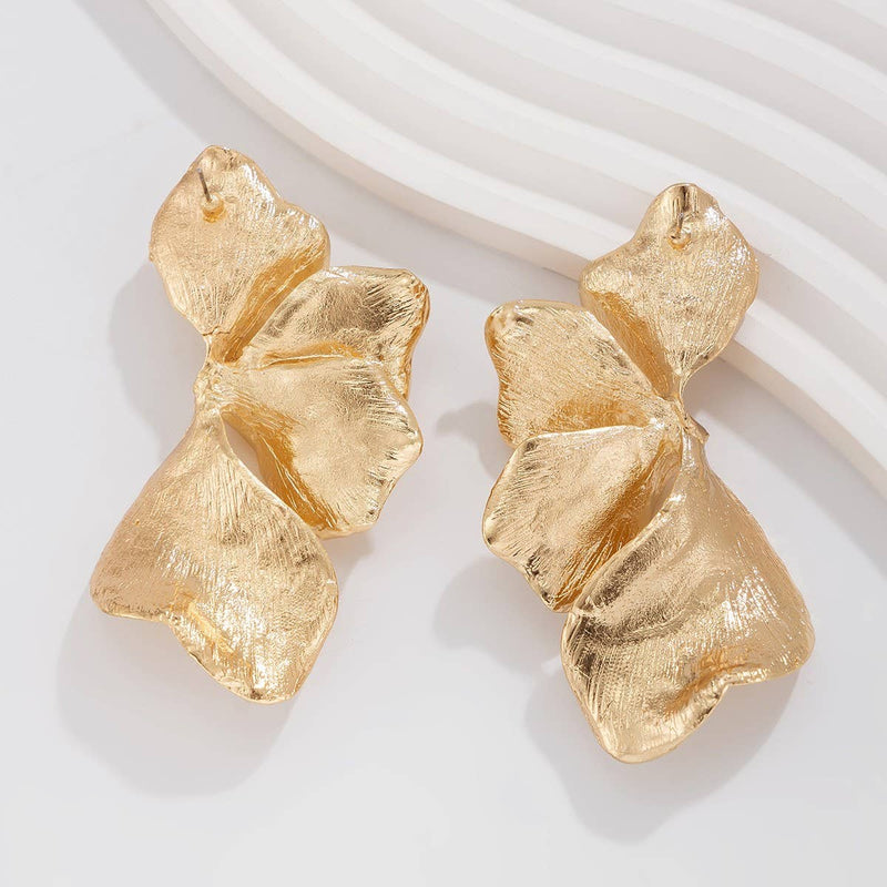 Flower Earrings : Gold