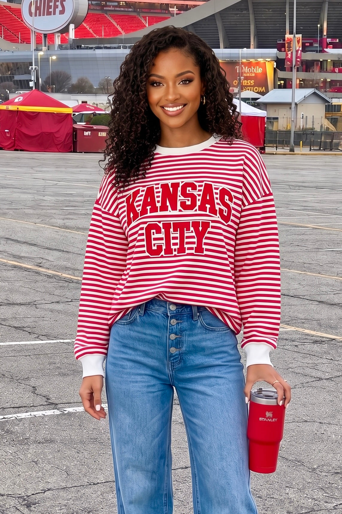Kansas City Striped Crew Neck Lightweight Sweatshirt : Red