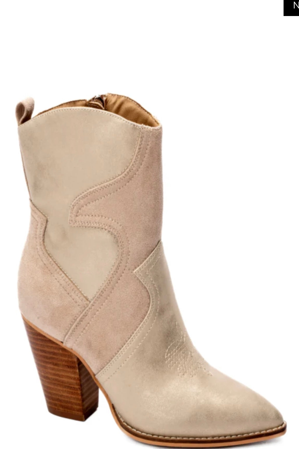 Corky Good Lookin Boot : Gold
