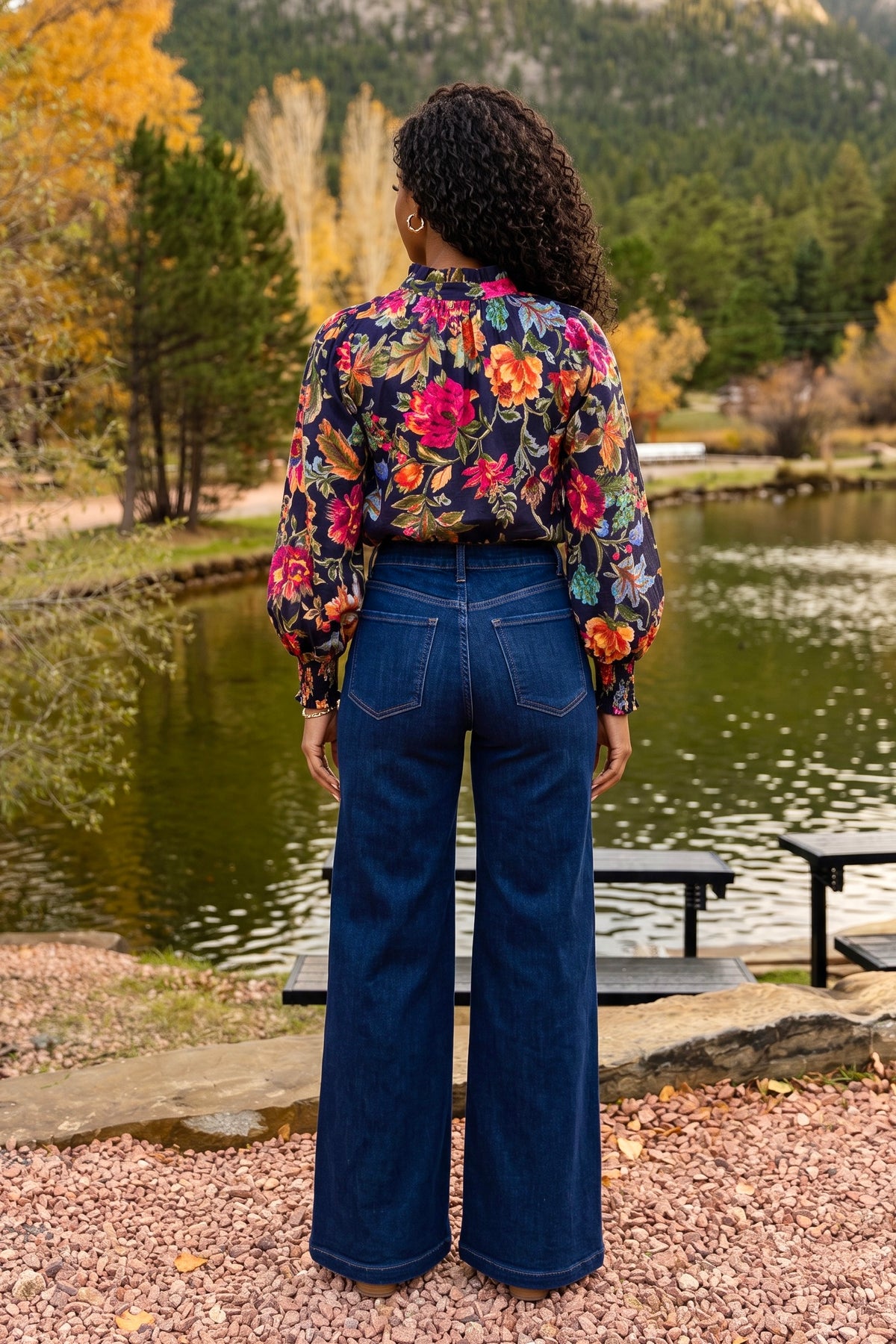Marcella Vintage Floral Blouse : Navy Multi