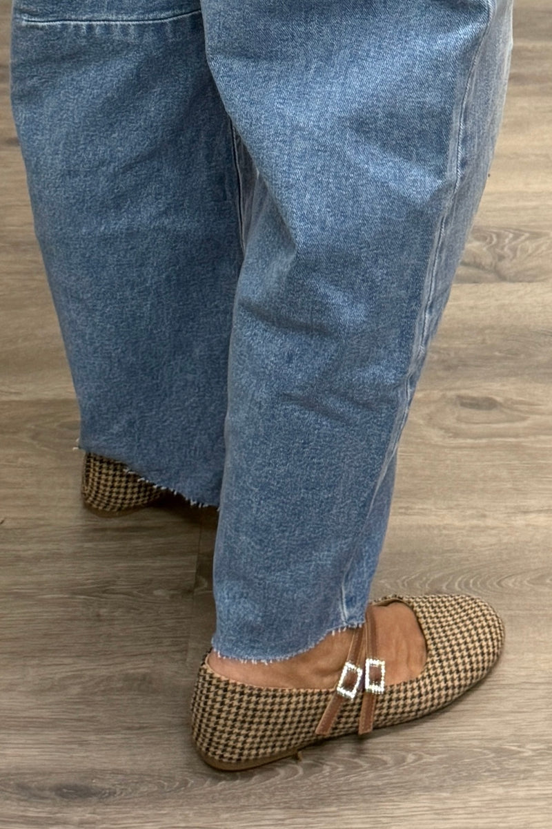 Corkys Own It Ballet Flat : Black Tan Houndstooth