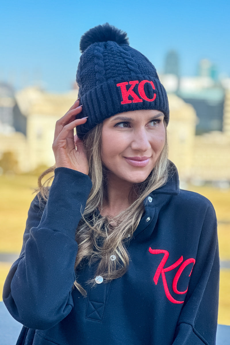 KC Cable Knit Fleece Lined Pom Beanie : Black/Red