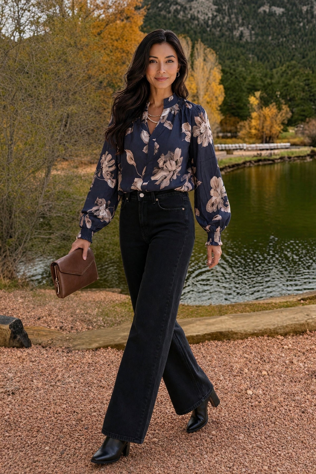 Honora Floral V-Neck Top : Navy Multi