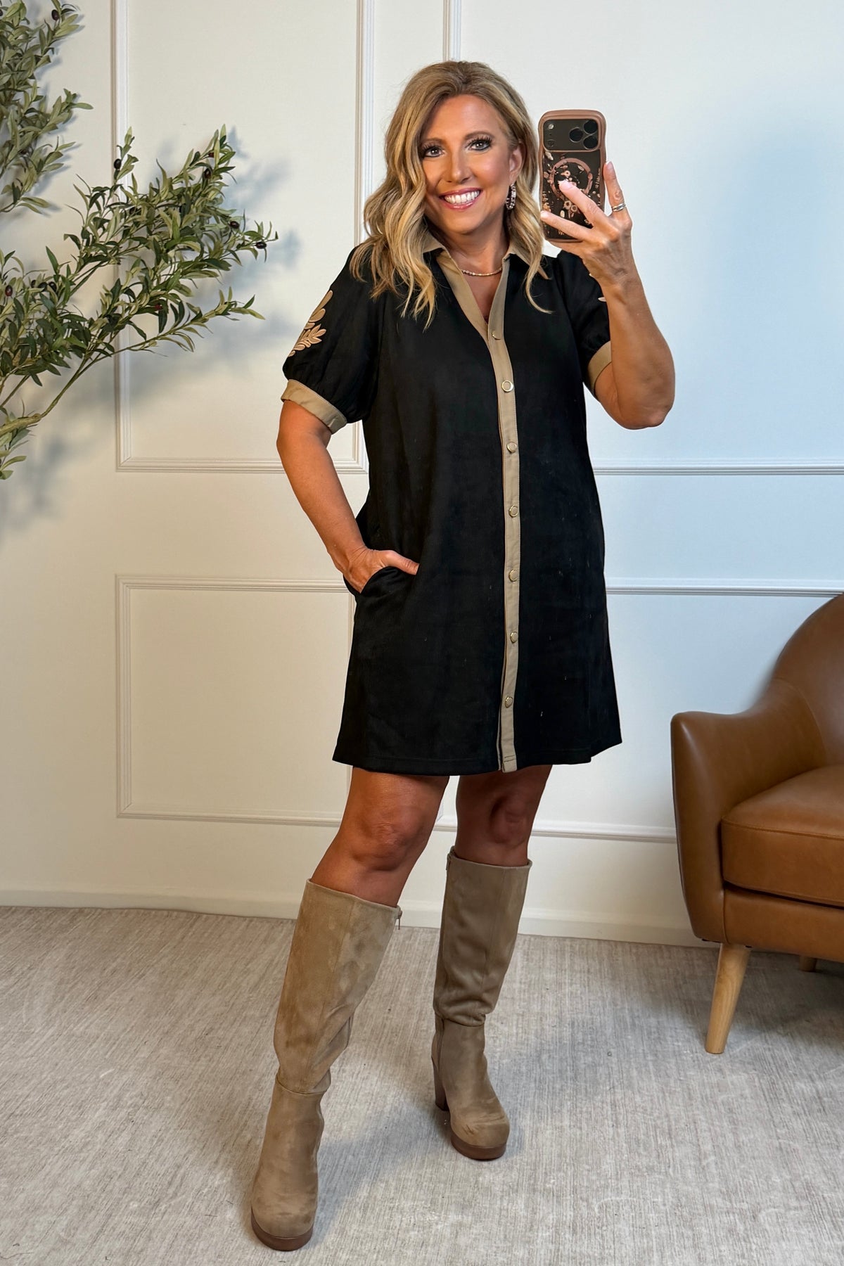 Zenobia Button Down Collared Dress : Black
