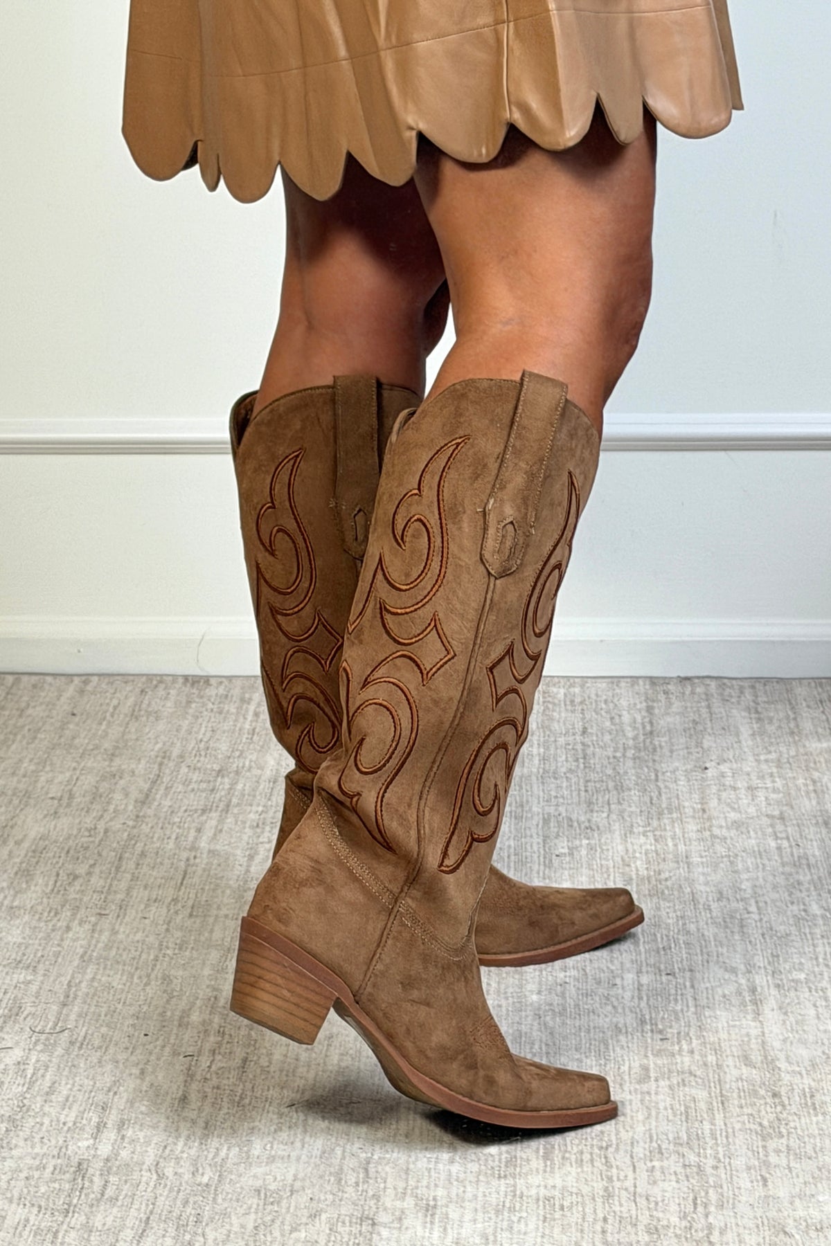 Miim Sonora Tall Suede Cowgirl Boots : Brown
