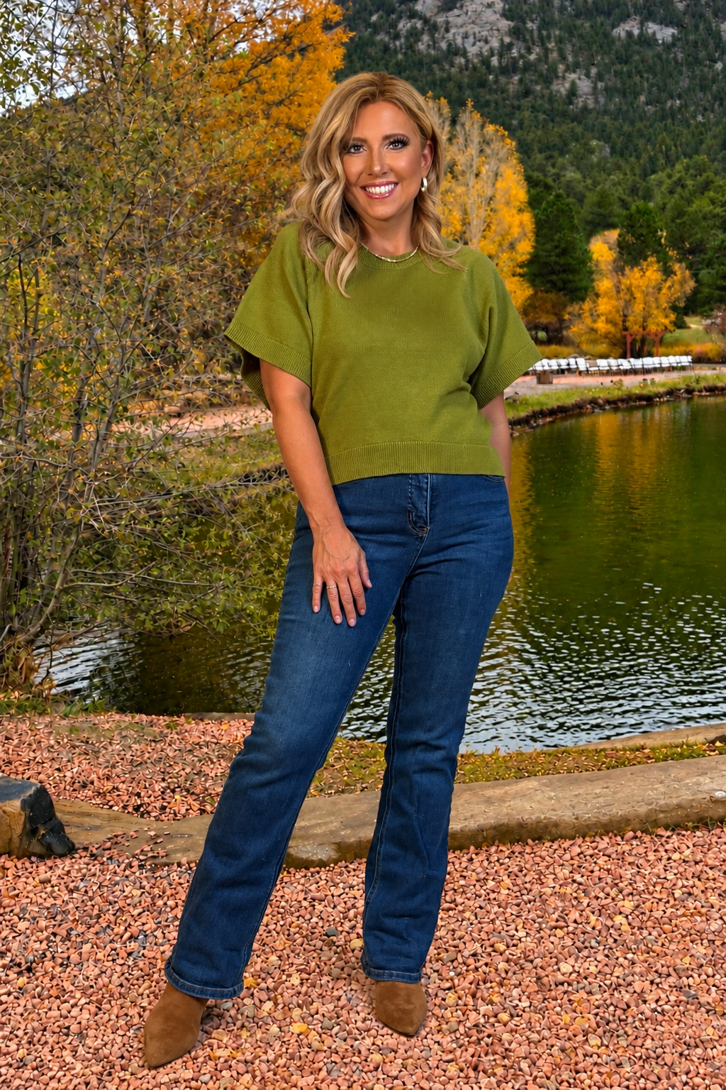 Thessaly Ribbed Trim Relaxed Sweater : Martini Olive