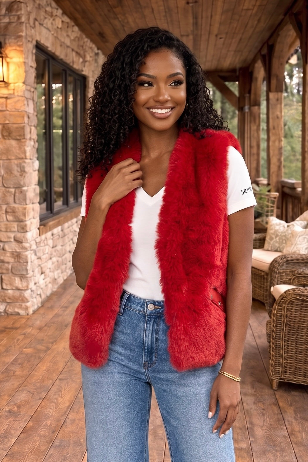 Scarlett Faux Fur Vest : Red