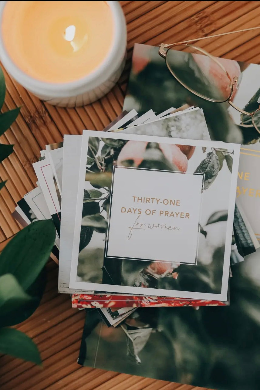 The Daily Grace Co - Sets & Accessories