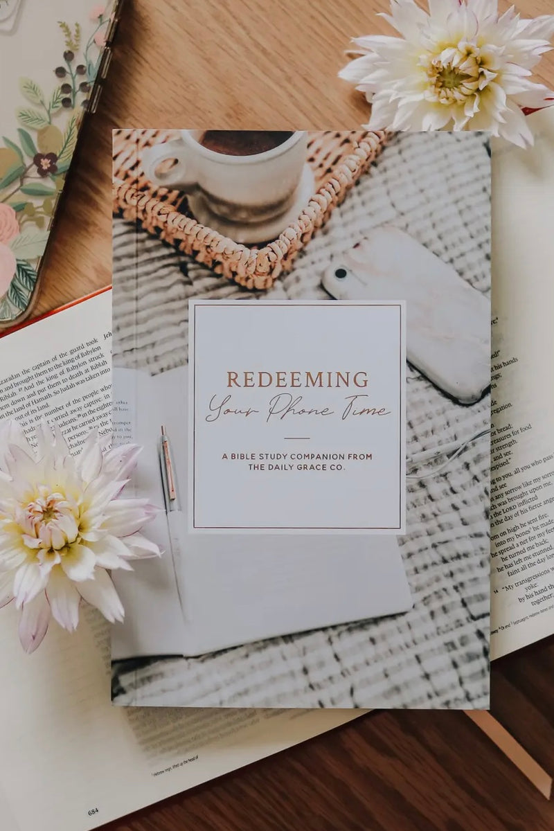 The Daily Grace Co - Journals & Books