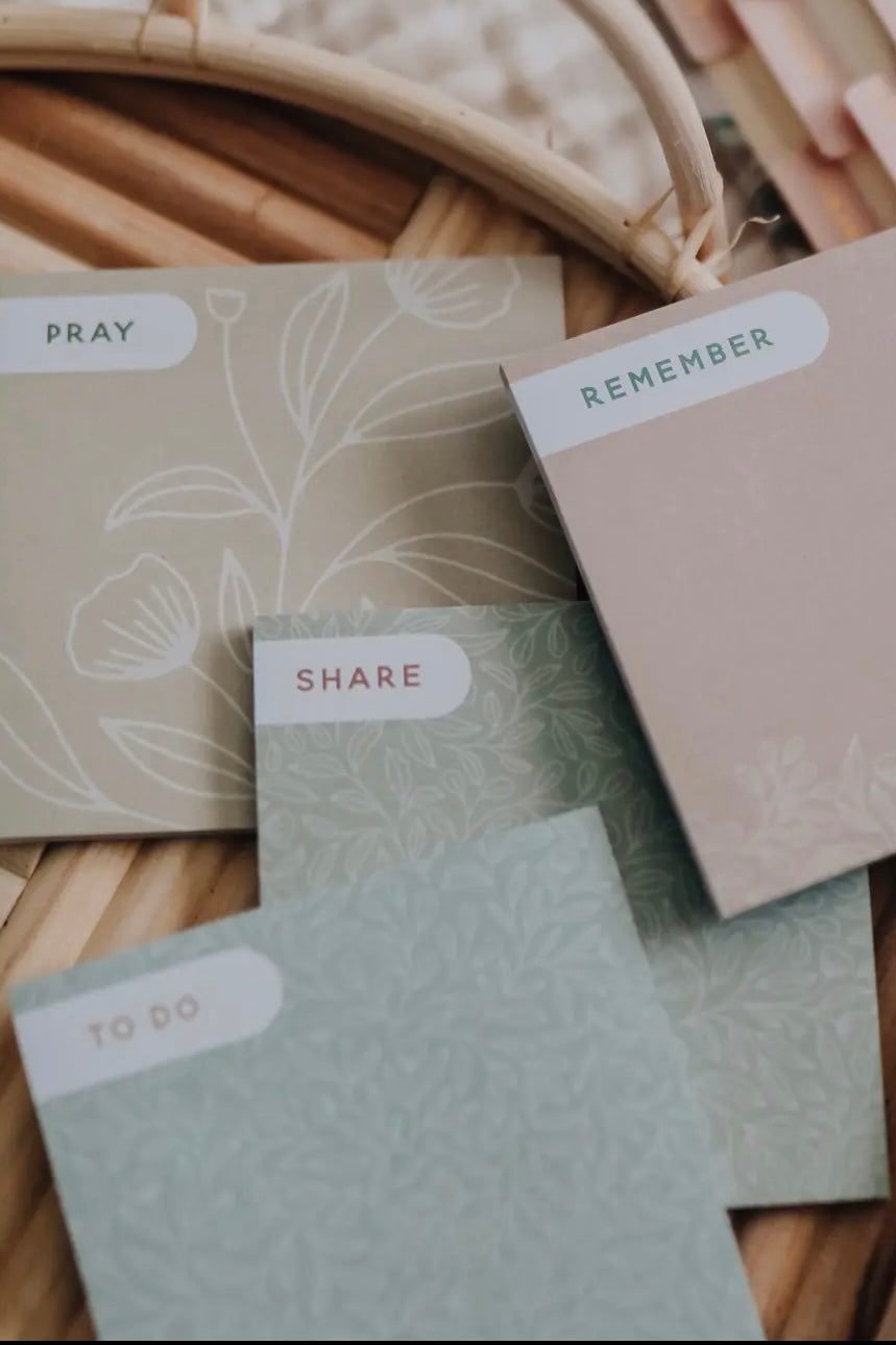 The Daily Grace Co - Sets & Accessories