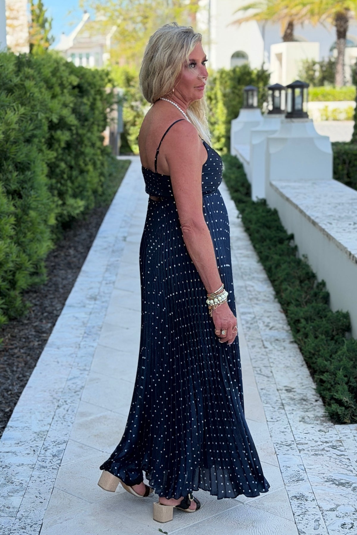 Britney Pleated Midi Dress : Navy