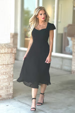 Elegant Nights Sweetheart Flutter Sleeve Dress : Black