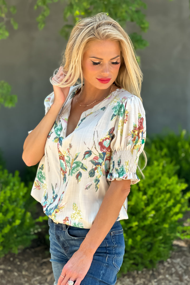 English Garden Linen Smocked Puff Sleeved Top : Natural Floral