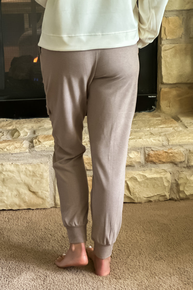 Move With It Fleece Cargo Joggers : Mink
