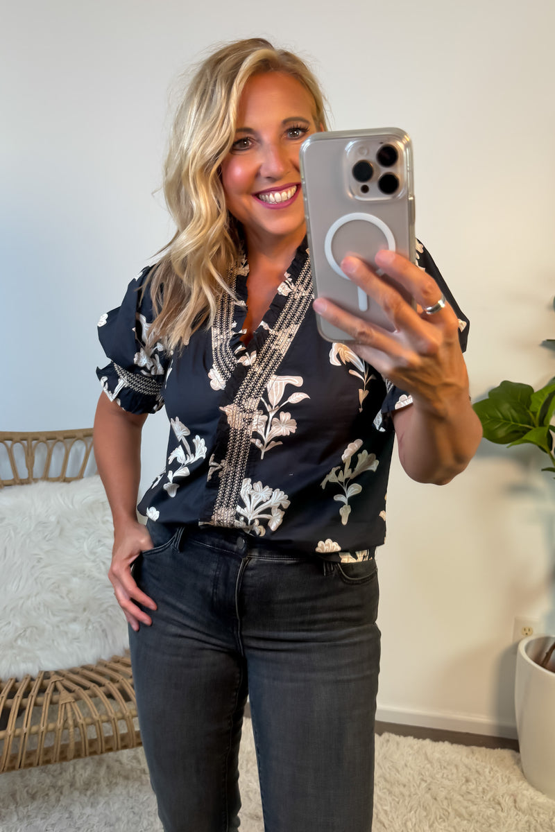 Mischa Mixed Media V neck Top : Black