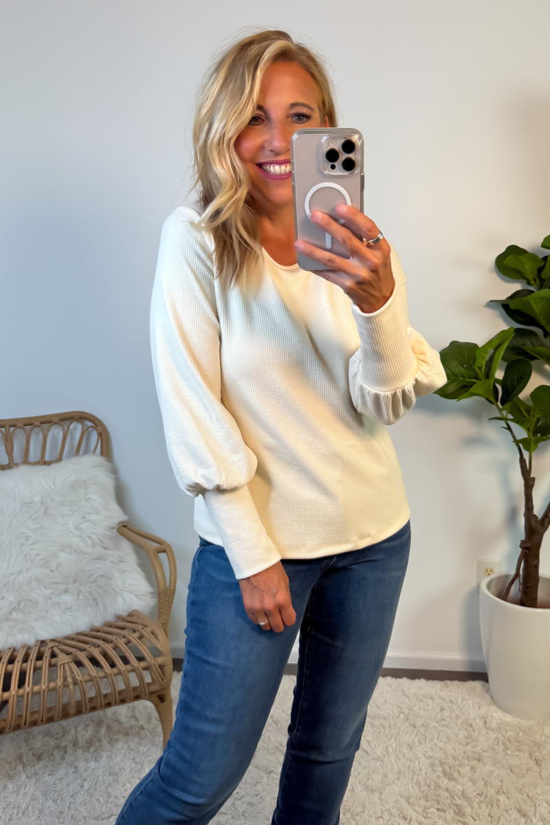 Monika Knit Banded Sleeve Top : Ivory