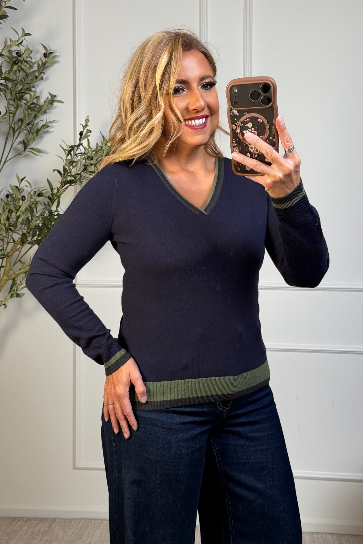 Liverpool Brisa V-Neck Sweater : Navy