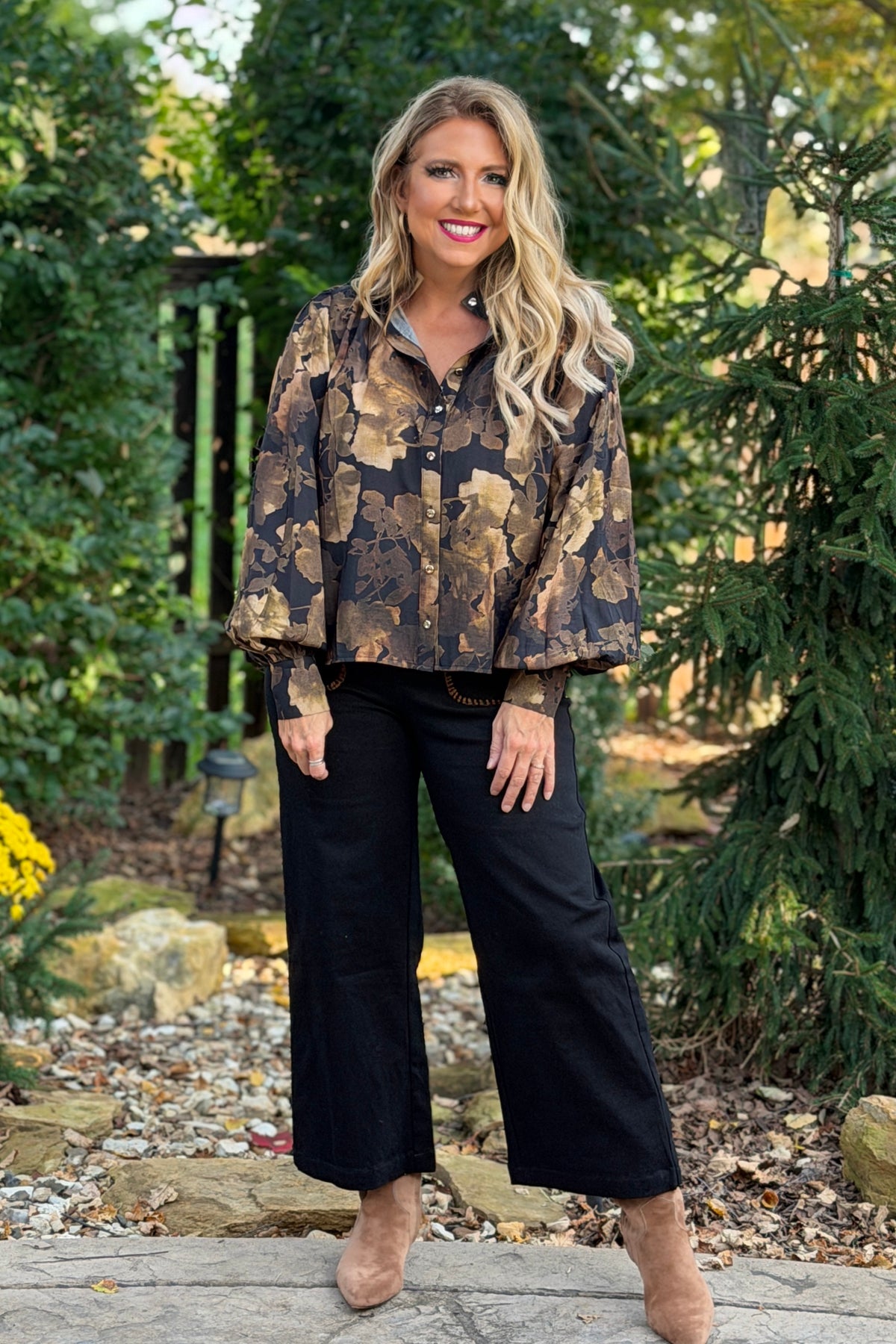 Layana Long Sleeve Gold Button Top : Black