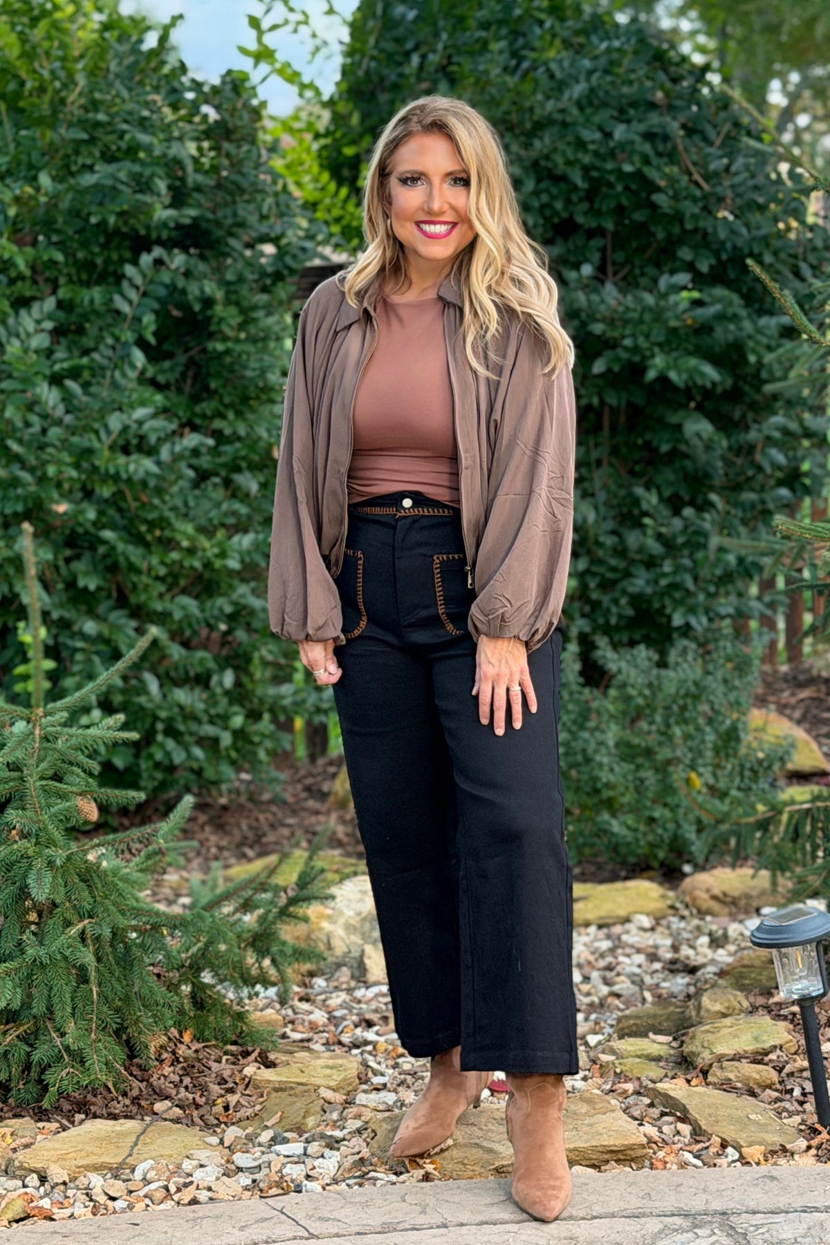 Vietta Collared Bubble Zip Up Jacket : Mocha